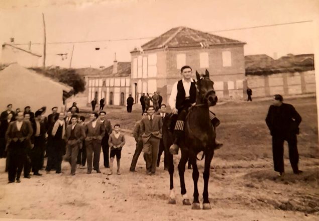 Emilio MInguela se prepara para empezar la carrera